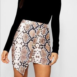 Snakeskin Asymmetrical Bodycon Skirt